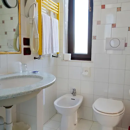 Atlanta Augustus Hotel 3*