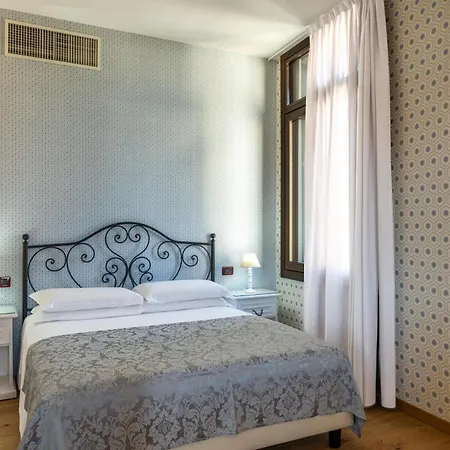 Hotell Atlanta Augustus Venedig-Lido